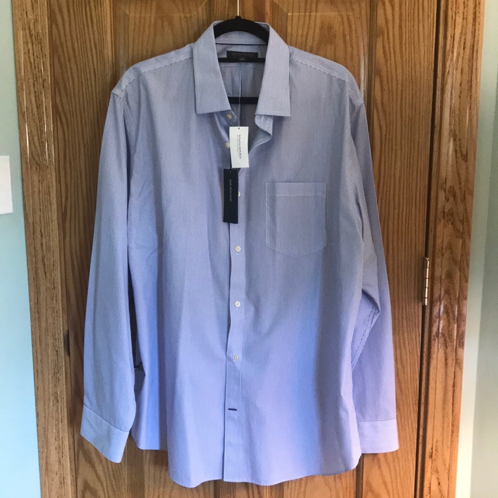 Banana Republic Classic Fit Shirt